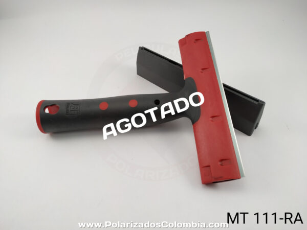 Scraper Rojo Curvo Ergonómico