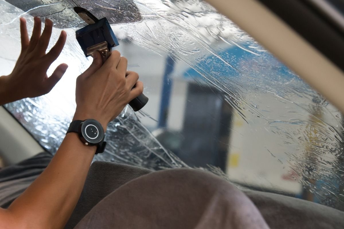 lámina seguridad carro ecuador